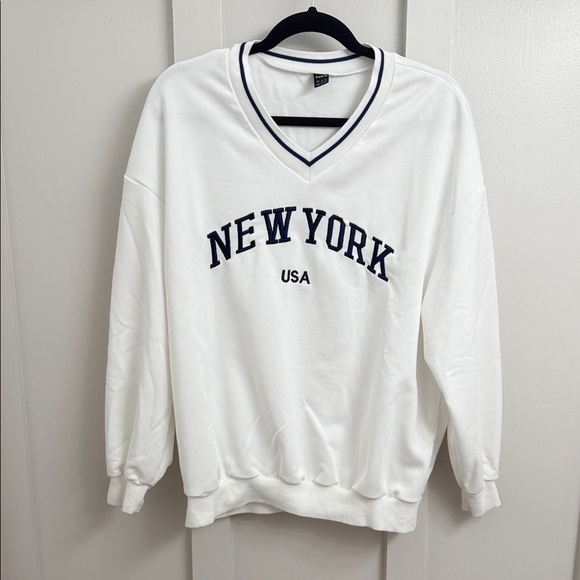 SHEIN Other - White V-Neck Sweater New York